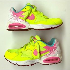 NIKE Airmax 8.5